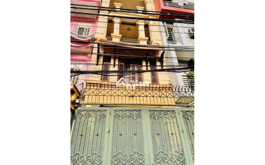 Mặt ngõ Hoàng Cầu, ô tô tránh kinh doanh, 2 thoáng, 100m, 5 tầng, 32 Tỷ